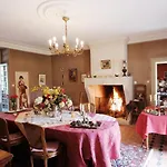 Demeures Et Chateaux - Le Portail En Marais Poitevin Гостевой дом