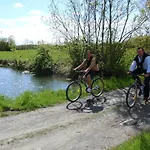 Demeures Et Chateaux - Le Portail En Marais Poitevin 4*