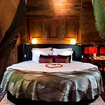 Demeures Et Chateaux - Le Portail En Marais Poitevin