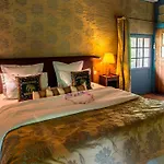 Demeures Et Chateaux - Le Portail En Marais Poitevin 4*
