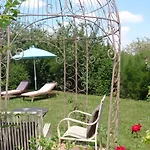 Гостевой дом Demeures Et Chateaux - Le Portail En Marais Poitevin 4*