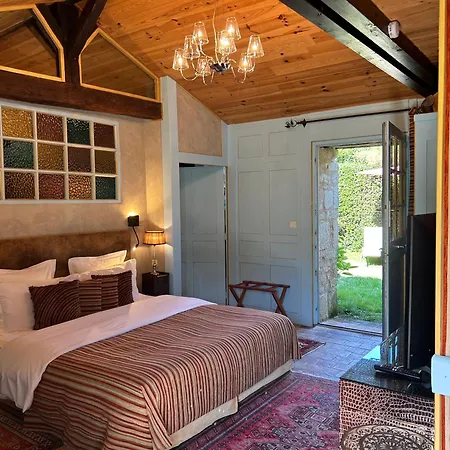 Demeures Et Chateaux - Le Portail En Marais Poitevin Moreilles