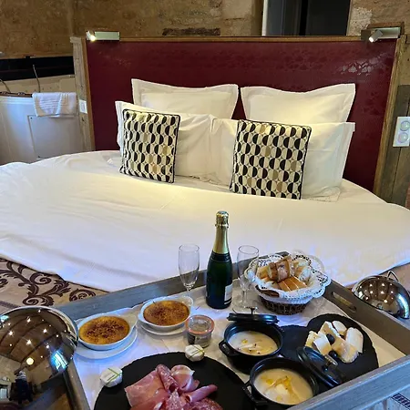 Penzion Demeures Et Chateaux - Le Portail En Marais Poitevin