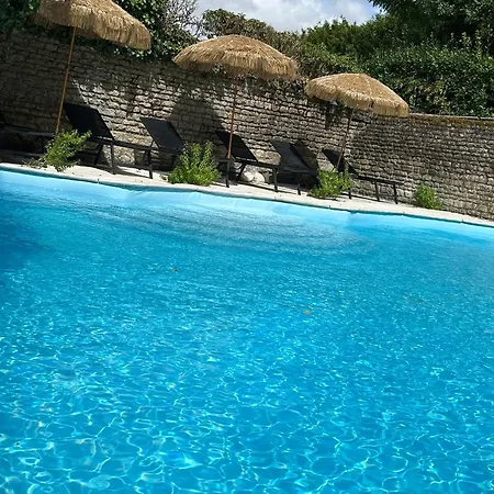 Penzion Demeures Et Chateaux - Le Portail En Marais Poitevin Moreilles