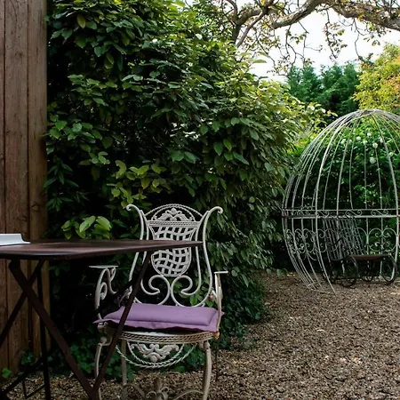 Demeures Et Chateaux - Le Portail En Marais Poitevin 4* Moreilles