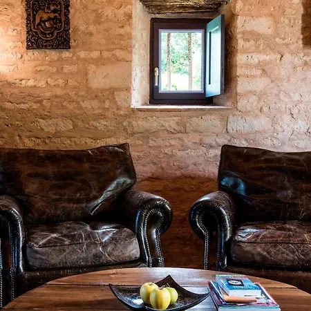 Le Portail En Marais Poitevin - Logis D'exception - Jacuzzi Privatif Maison d'hôtes