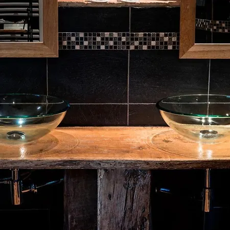 Maison d'hôtes Le Portail En Marais Poitevin - Logis D'exception - Jacuzzi Privatif Moreilles