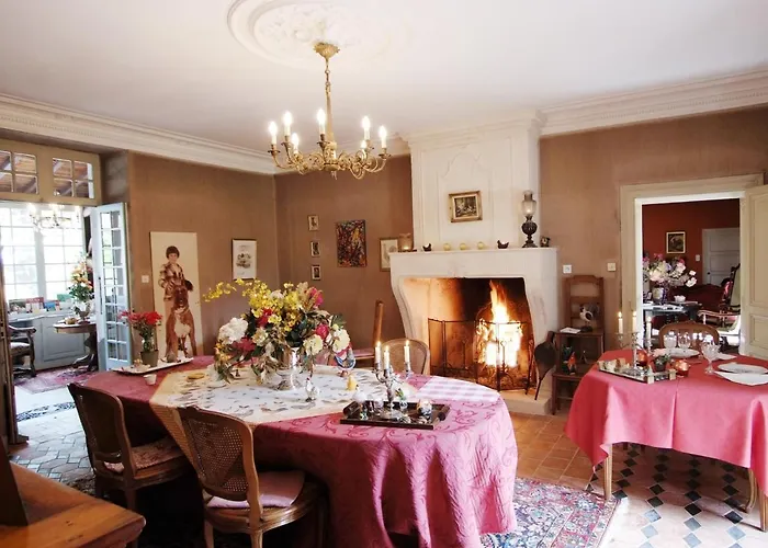 Le Portail En Marais Poitevin - Logis D'exception - Jacuzzi Privatif Maison d'hôtes