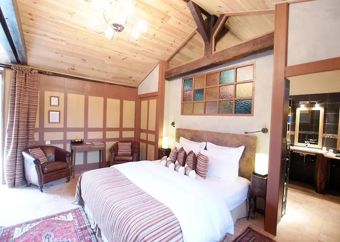 Le Portail En Marais Poitevin - Logis D'exception - Jacuzzi Privatif 4* Moreilles