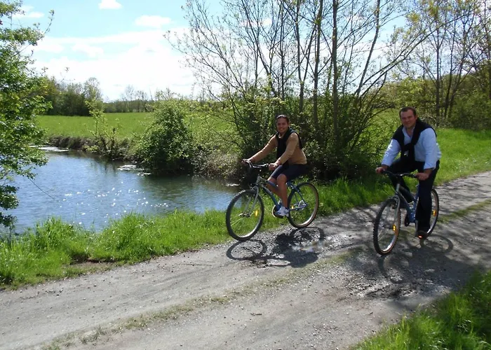 Le Portail En Marais Poitevin - Logis D'exception - Jacuzzi Privatif 4*