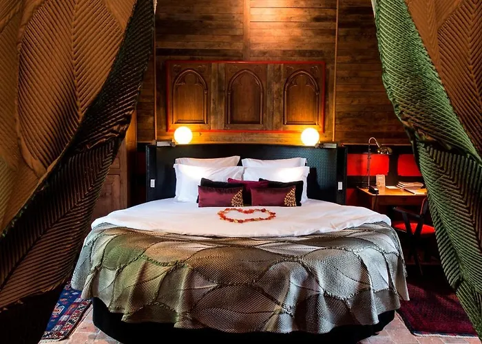 Le Portail En Marais Poitevin - Logis D'exception - Jacuzzi Privatif